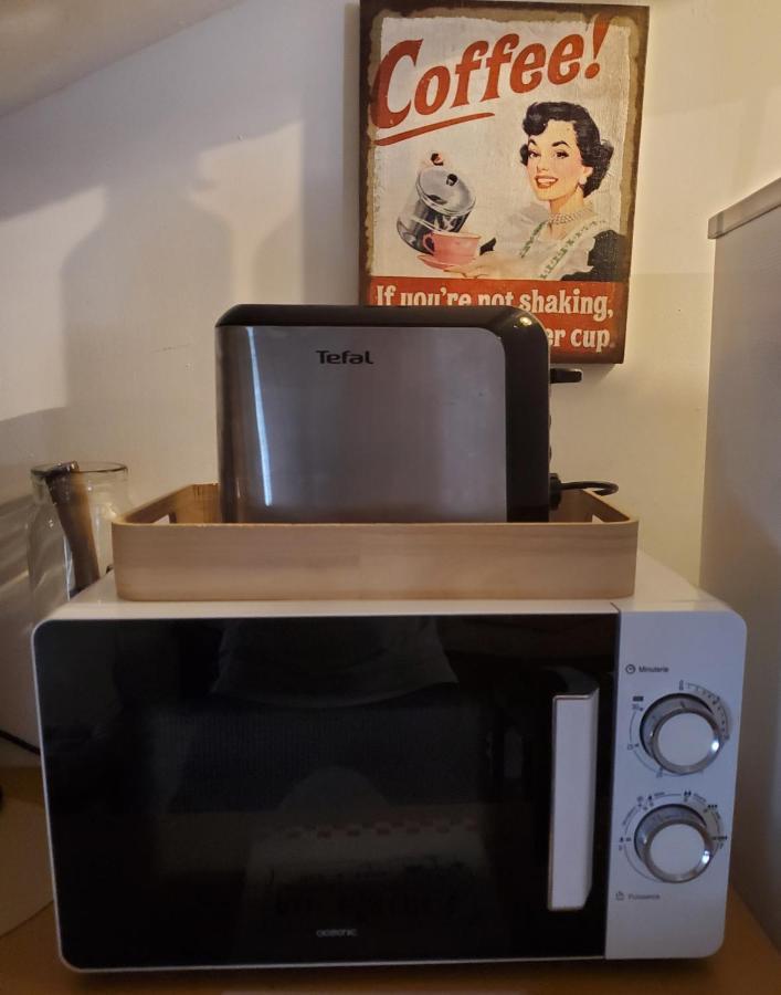 Le Grenier, Climatisation Terrasse Wi-Fi Netflix 15 Mn Coeur De Ville Beziers Bagian luar foto