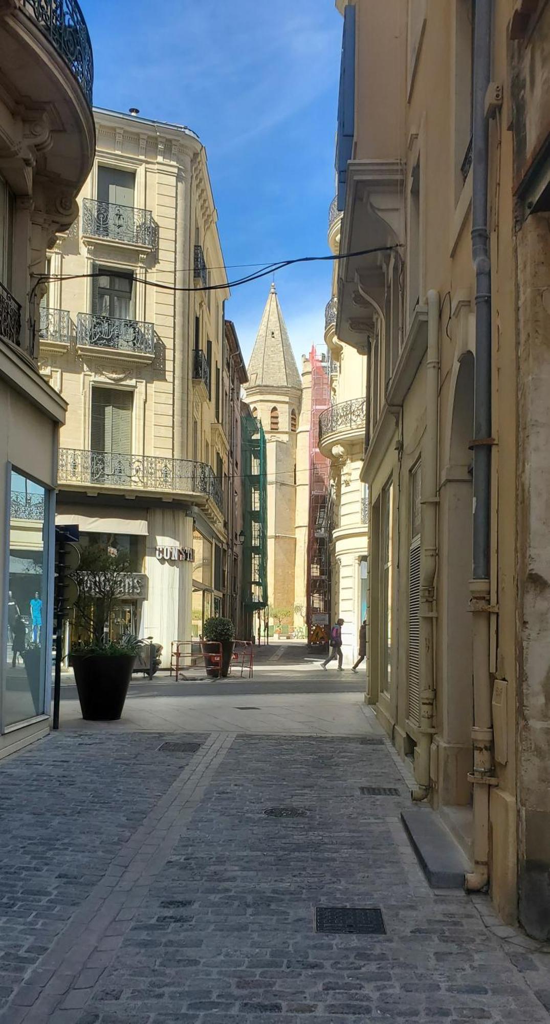 Le Grenier, Climatisation Terrasse Wi-Fi Netflix 15 Mn Coeur De Ville Beziers Bagian luar foto